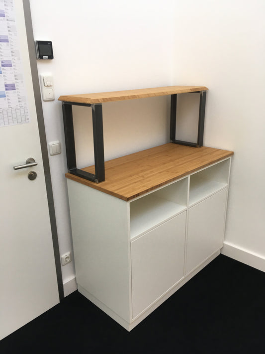 Exklusiver Konferenztisch für ein Designbüro